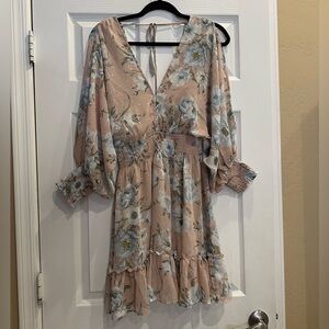 NWT Lovestitch split sleeves floral smocked mini dress in blush sky